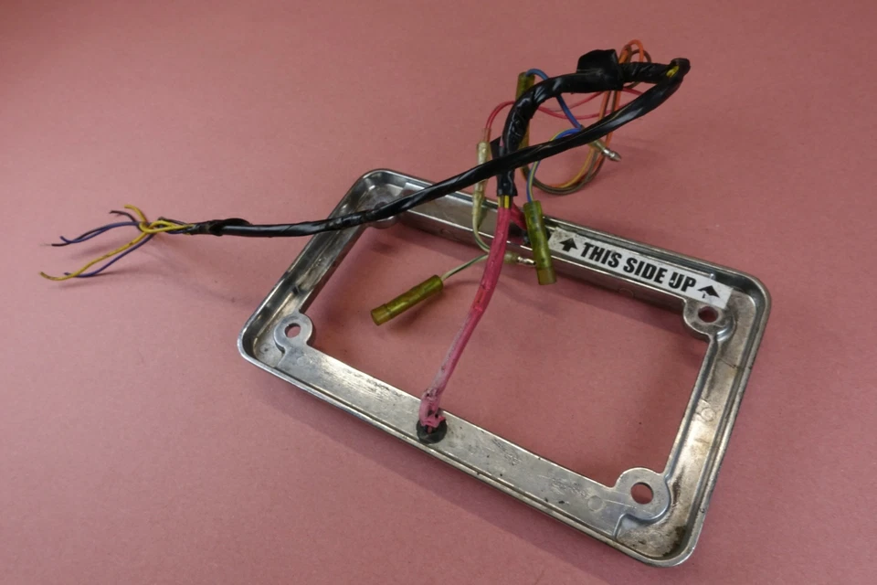 Unidad de luz de matrícula KAWASAKI KZ750H KZ750 KZ 750 LTD 1980-1984 Foto 4 de 4