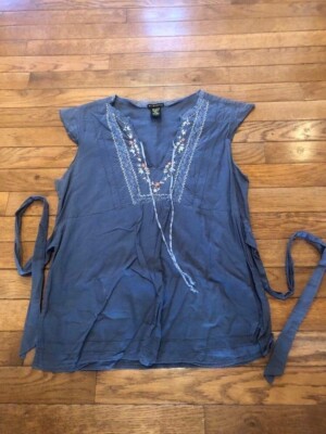F*A*N*G Medium Blue Sleeveless Blouse