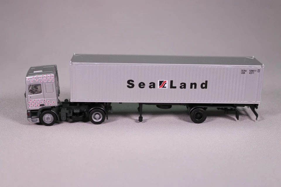 LE1812 HERPA EXCLUSIV SERIE Camion Ho 1/87 DAF 95 semi remorque SeaLand - Photo 4/4