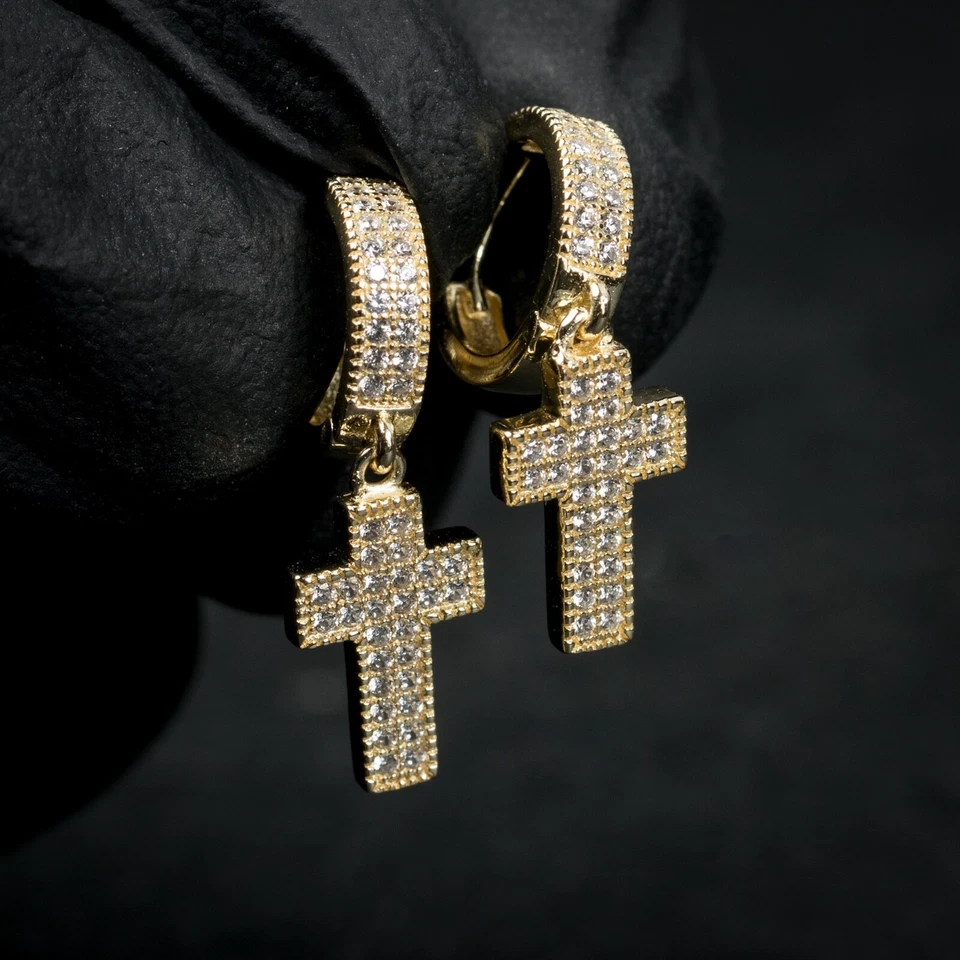 Brincos de argola pendurados masculinos folheados a ouro amarelo 14K com cruz gelada Cz - Imagem 2 de 4
