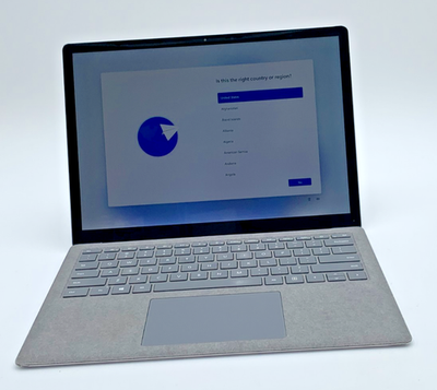 Microsoft Surface Laptop 4 1950 i5-1145G7 2.6GHz 256GB SSD 8GB