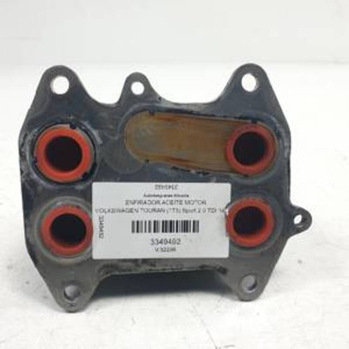 03L117021C ölkühler VOLKSWAGEN TOURAN 1T3 SPORT 2.0 TDI 140 CV alitp3349492