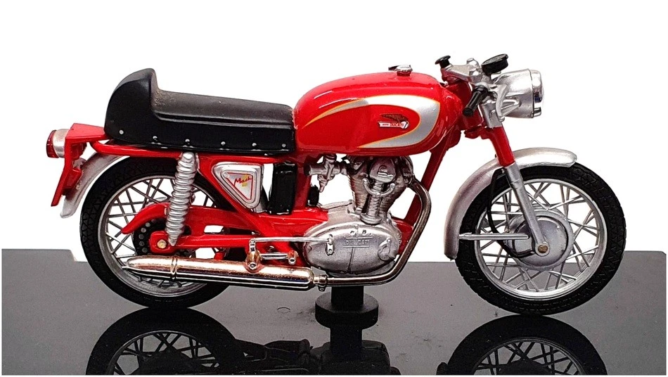Atlas Editions 1/24 Scale 4 658 109 - 1964 Ducati 250 Mach I Motorbike - Red - Image 3 of 4