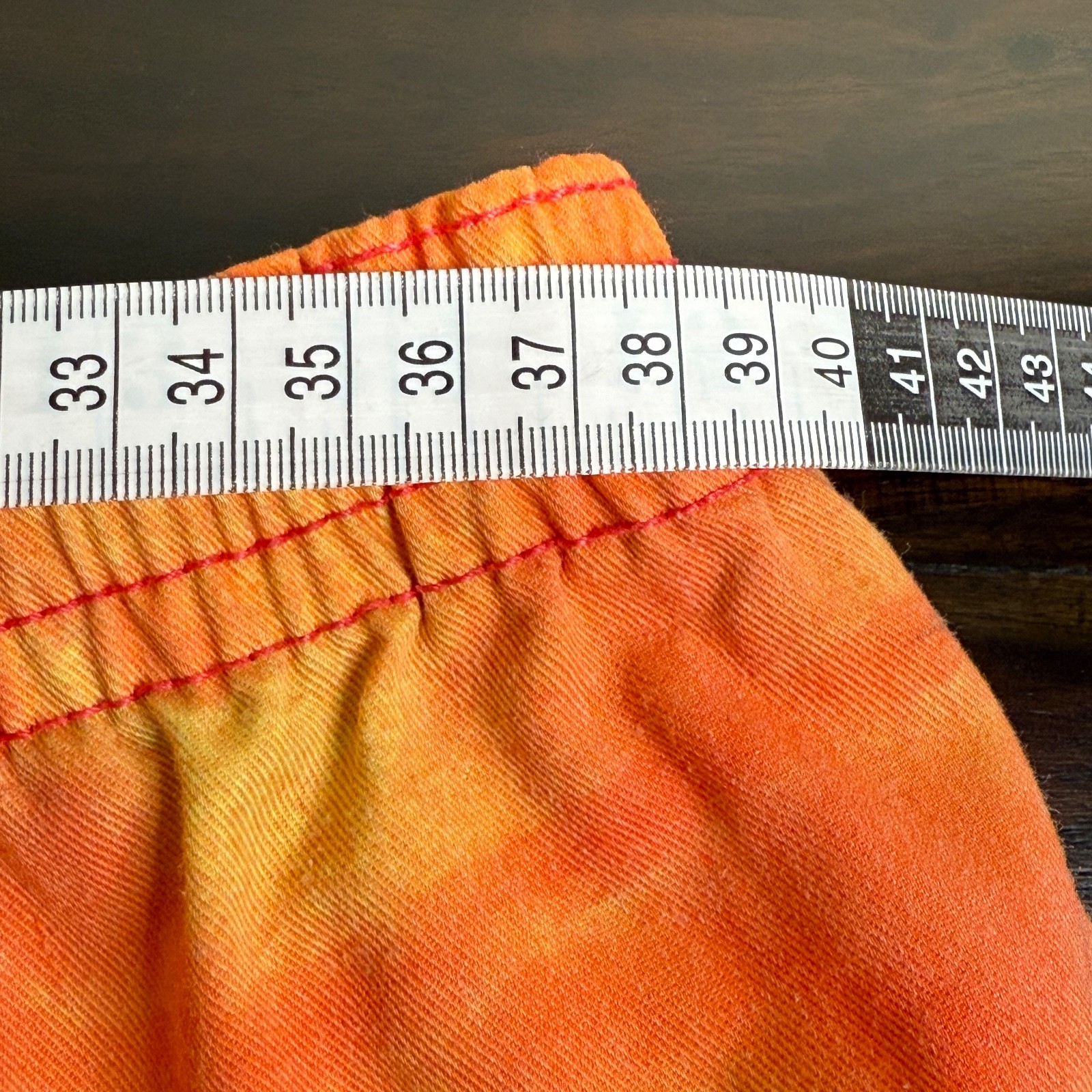 Amazing multicolour tie dye board shorts designed by Rhythm size 34/36 image 7