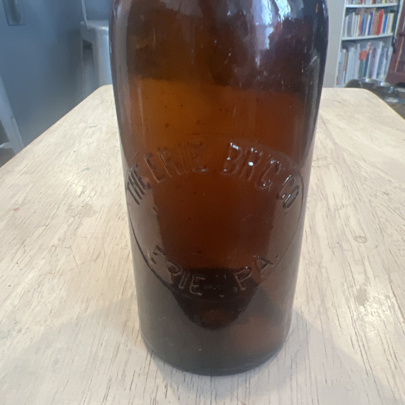 Vtg The Erie BREWING Co. NICE AMBER PINT BLOB TOP BEER BOTTLE Erie Pennsylvania