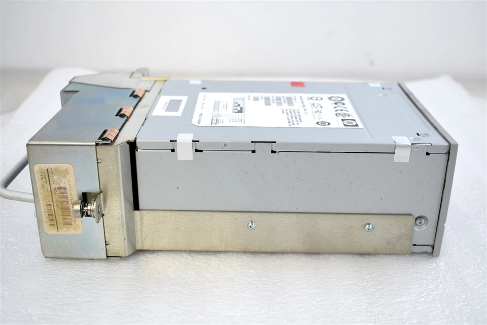 HP StorageWorks Ultrium LTO-3 Internal Tape Drive BRSLA-0401-DC - Image 3 of 4