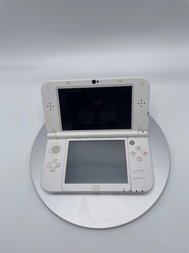 New Nintendo 3DS LL/XL Console Japanese Language ver. white - Picture 2 of 20