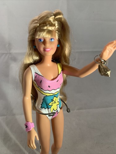 Rare Vintage 1988 Beachy Keen Maxie Doll 8276/8204 Hasbro 11.5" w/accessories - Picture 2 of 12