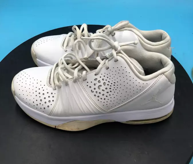 Nike Mens Jordan 5 AM 807546 101 White Basketball Shoes Sneakers