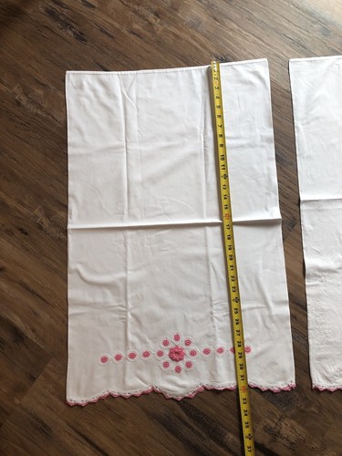 VNT Cotton Pillow Cases Embroidered Pop Up Crochet Pink Flower Scalloped Edge - 第 15/19 張圖片