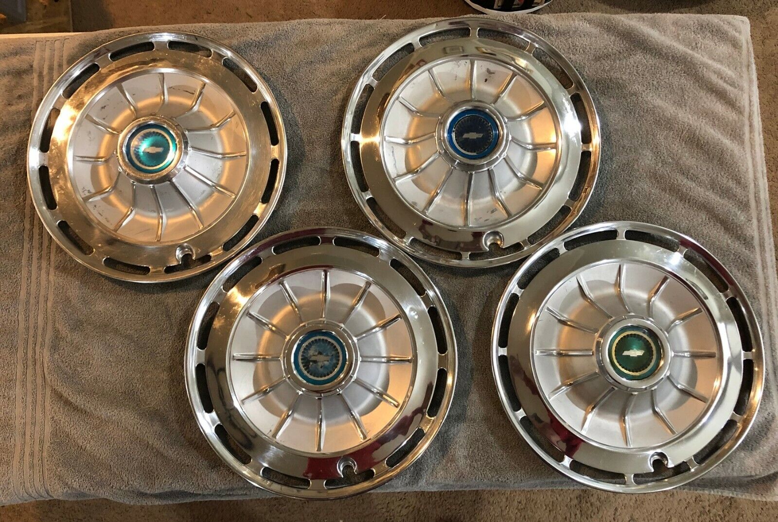 Picture 1 of 6