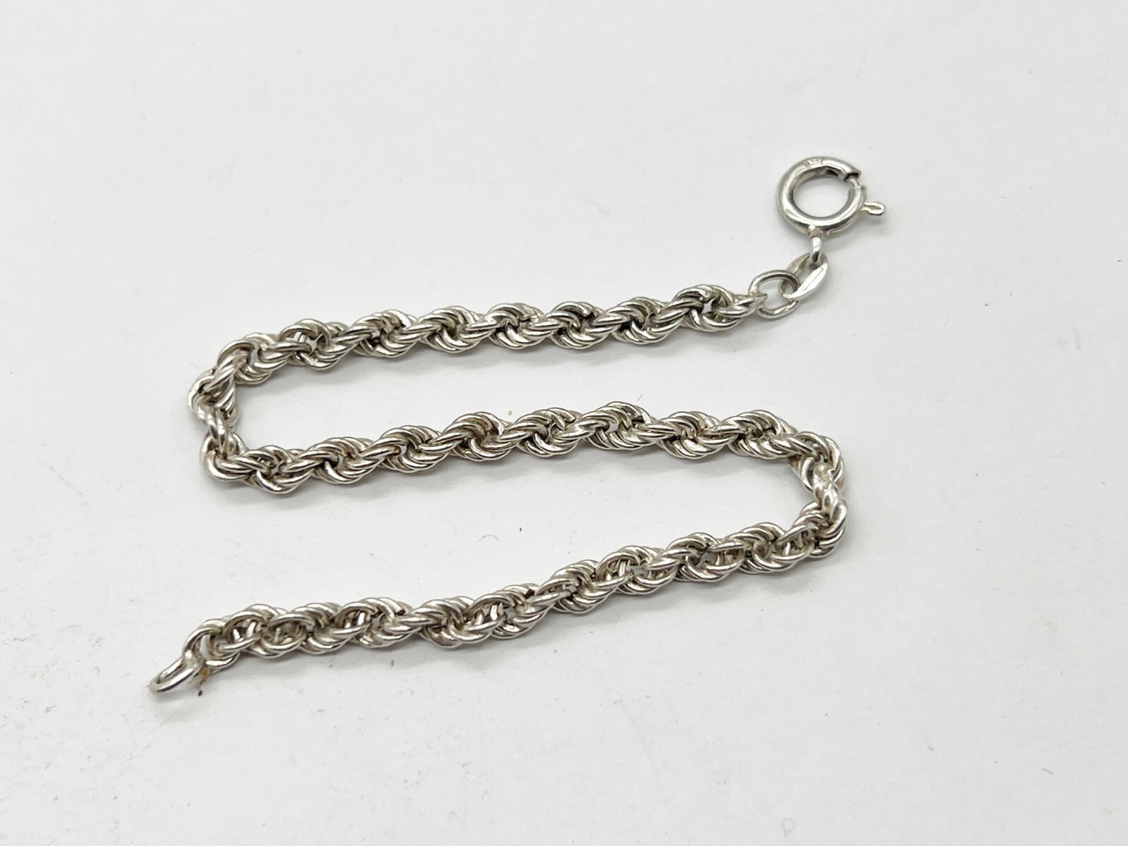 VINTAGE SOLID STERLING SILVER ROPE WORK CELTIC TW… - image 1