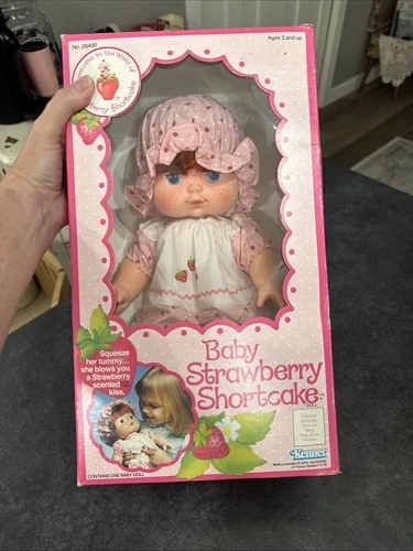 Vintage Kenner Strawberry Shortcake Blow Kiss Doll 1982 NEW