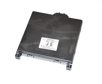 Bordnetzsteuergerät BCM Body Control Module  89221-74080 IQ Original Toyota 
