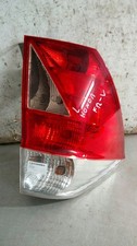 Feu arrière Honda FR-V