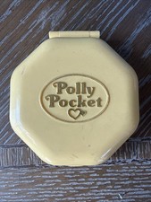 POLLY POCKET POLLY'S HAIR SALON PLAY SET COMPLETE BLUEBIRD 1990 Vintage Compact