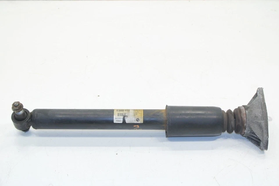 BMW 328i xDrive 2013-2015 SULEV AWD Juego de amortiguadores laterales traseros diestros y diestros Foto 2 de 4