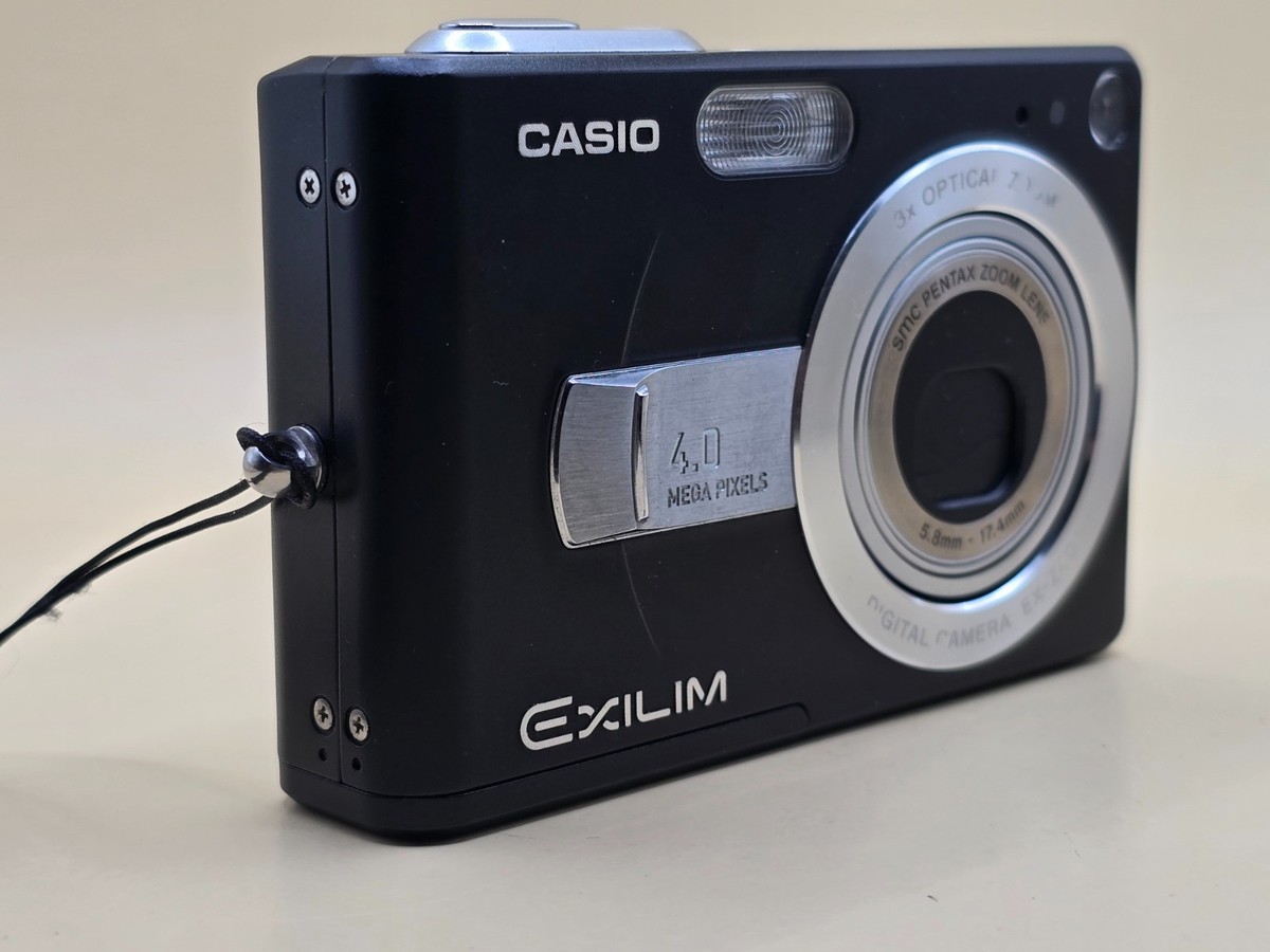 Casio EXILIM ZOOM EX-Z40 4.0MP Digital Camera - Silver (EXZ40S