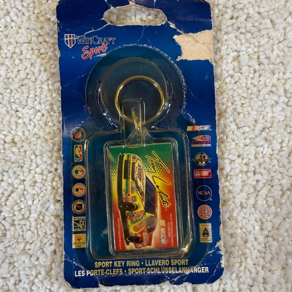 Vintage 1997 Tony Labonte #18 Interstate NASCAR WinCraft Sport Key Ring - Image 2 of 3