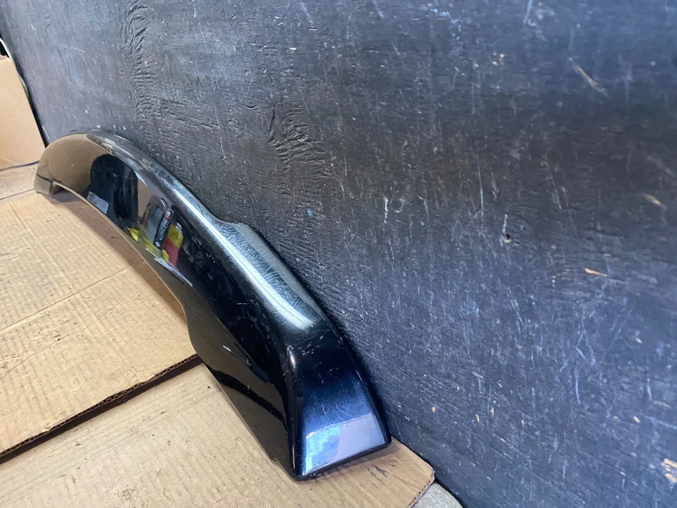 2008 a 2014 Land Rover LR2 lanterna traseira porta-malas spoiler Q8570 DG - Imagem 2 de 4