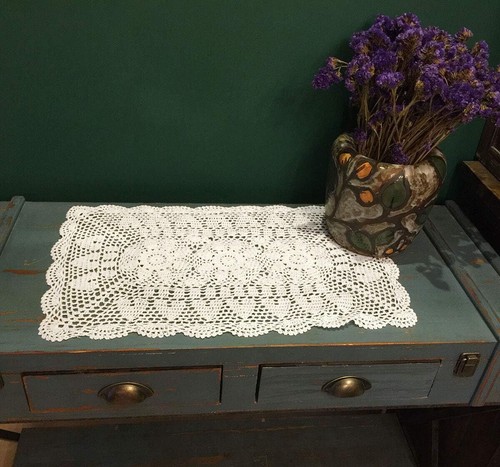 40x70cm Vintage Hand Crochet Lace Doily Rectangle Table Runner Mat Dresser Scarf - Picture 5 of 8