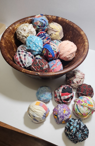 25 Vintage Rag Ball Original Primitive Cotton Fabrics Ornies Bowl Fillers #2 - Picture 2 of 3