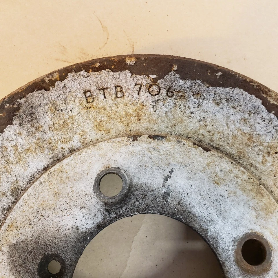 Tambor de freno trasero eje tubo original MG MGB 1965-1980 BTB706 OEM Foto 3 de 4