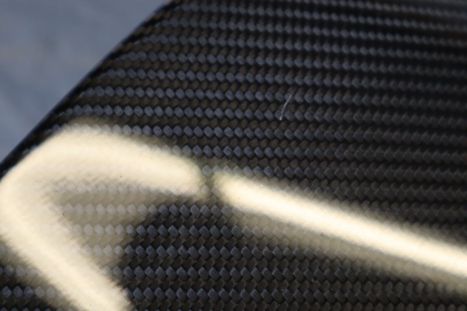 2014 AUDI R8 V8 QUATTRO AWD OEM CARBON FIBER RH EXTERIOR COVER PANEL *SCRATCHES*