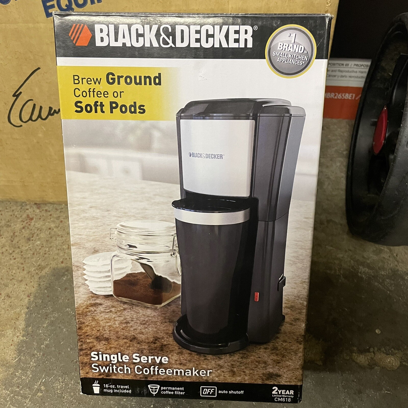 BLACK+DECKER CM618 Single Serve 