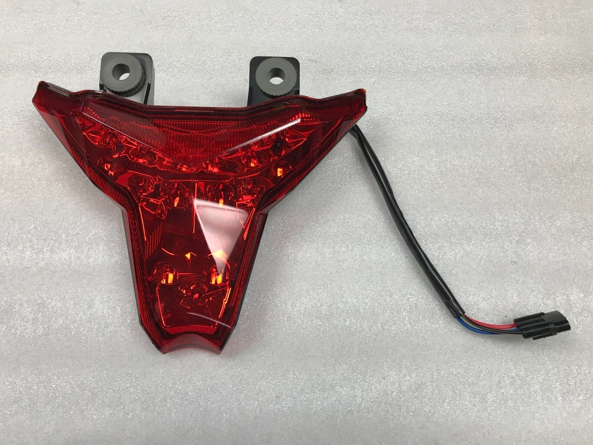Ten-Qoo　0810 OEM Kawasaki ZX10R 19 20 21 22 23 24 Rear Brake Tail Light