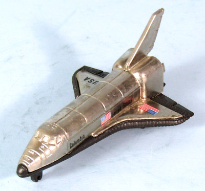 DOOMED SPACE SHUTTLE COLUMBIA VINTAGE METAL PENCIL SHARPENER HONG KONG 1981