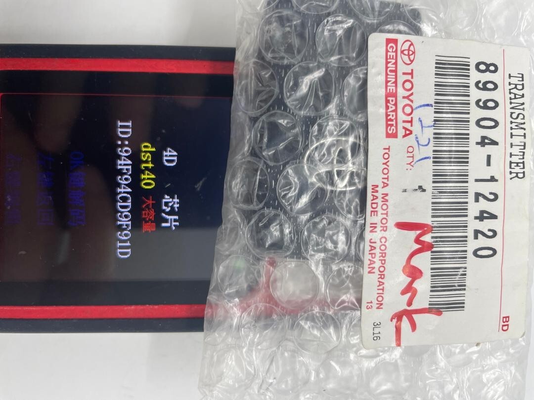 GENUINE Toyota Mark x Zio or RAV4 Genuine Smart Remote Transmitter