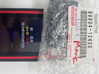 トヨタ スマートキー 89904-30F00 GENUINE Toyota Mark x Zio or RAV4 Genuine Smart Remote