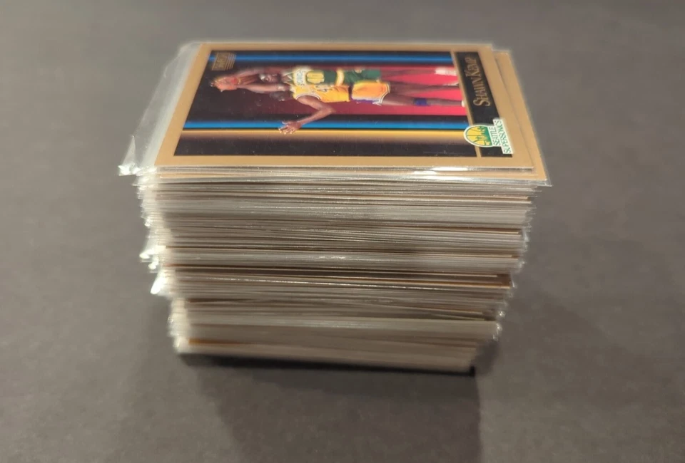 Skybox Basketball 1990 ENORME lote de 163 tarjetas de radiocontrol de novato lectura múltiple Foto 4 de 4