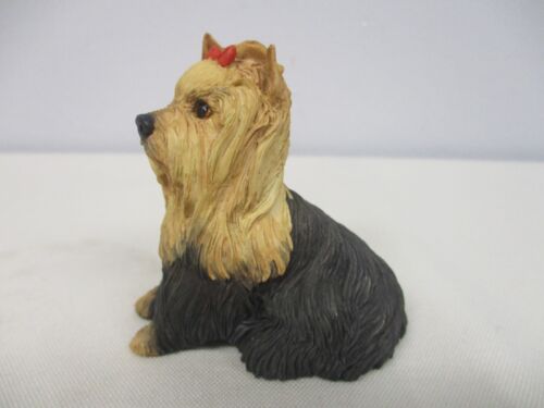 1995 BORDER FINE ARTS SCOTLAND PG07 YORKSHIRE TERRIER w RED BOW DOG FIGURINE - Picture 1 of 6