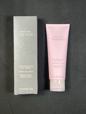 Mary Kay Day Cream Age Minimize 3D Combination To Oily 089010 1.7 Oz. NEW in Box
