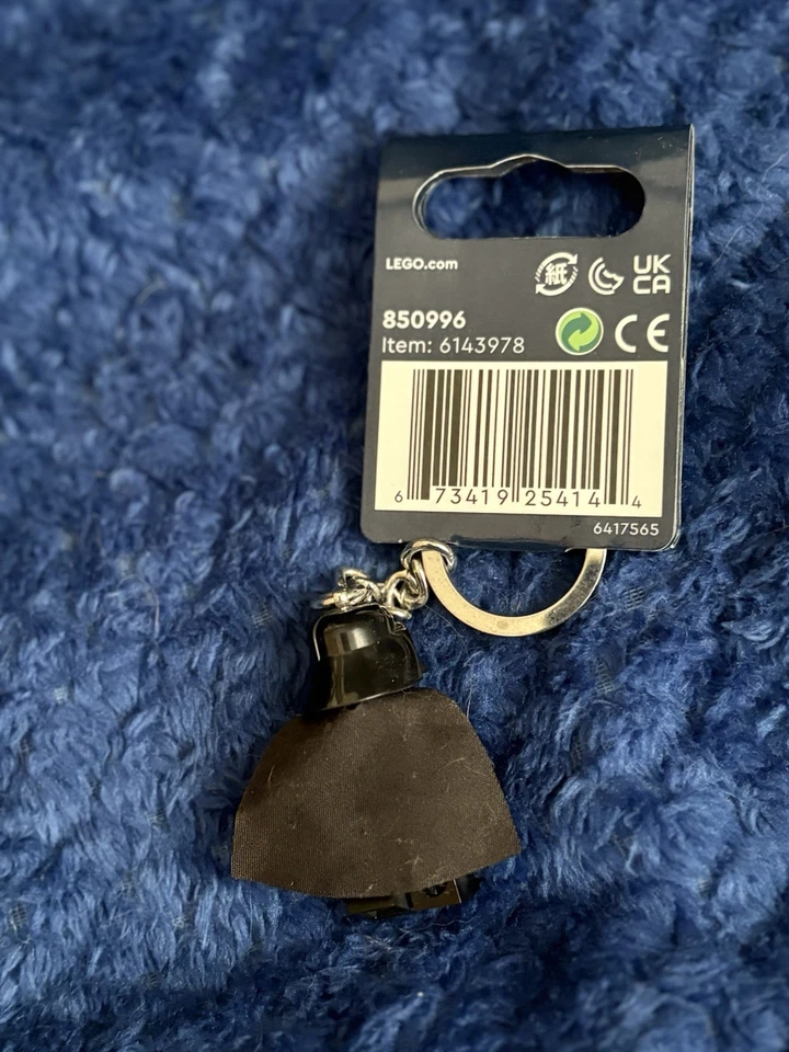 LEGO 850996 Star Wars: Darth Vader Keychain New w/ Tags - Изображение 2 из 2
