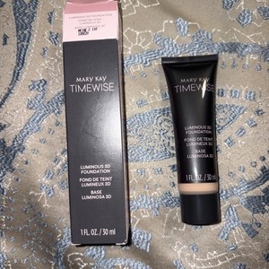 Mary Kay TImewise Luminous 3D Foundation - Beige C 110 - NIB
