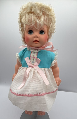 Doll Vinyl Hard Plastic Unbranded Dress Bonnet Diaper Sleep Eyes 14'' Vintage 60s