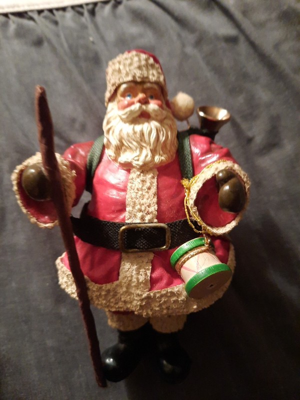 Clothtique Santa Red Coat. Possible Dreams # 625004 Boxed W/Tags