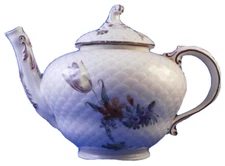 Antique 18thC Ludwigsburg Porcelain Scale Design Floral Teapot Porzellan Kanne