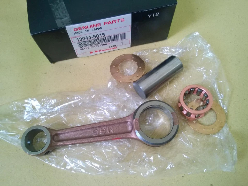 NOS OEM Kawasaki MC1 KV100 KE KM KH KD 80 100 G3 G4TR G5 G7 Connecting Rod Set - Image 2 of 4