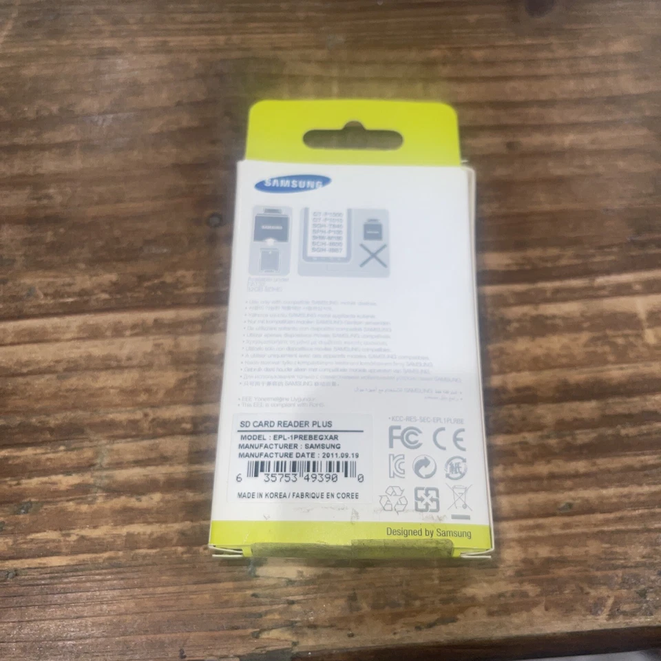 Samsung SD Flash Card Reader EPL-1PREBEGXAR  NEW - Image 2 of 2