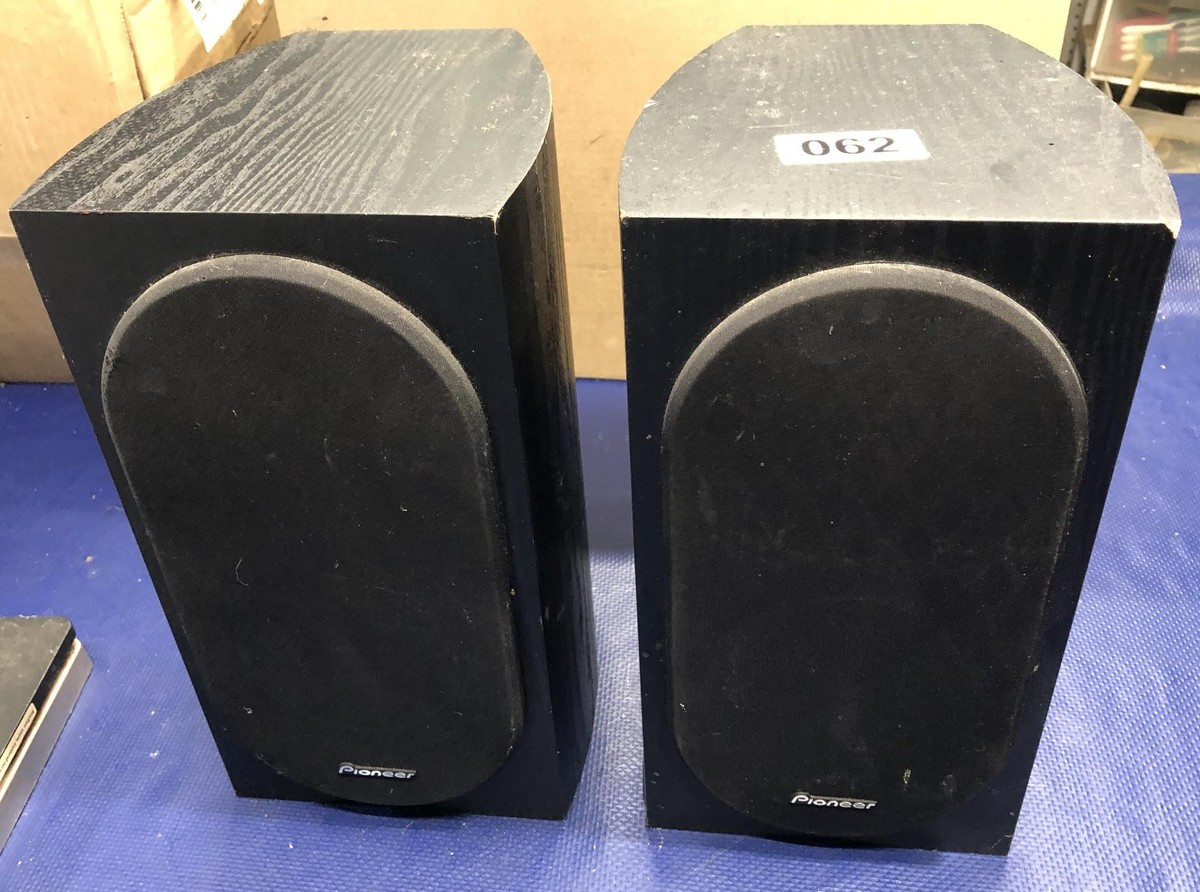 Pioneer SP-BS22-LR スピーカー Pioneer SP-BS22-LR Andrew Jones Home Audio Bookshelf