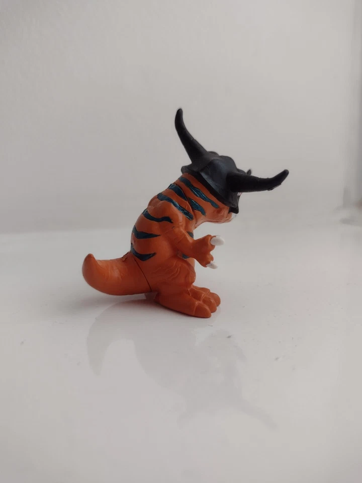original digimon figure greymon 90s toy  - Image 3 of 4