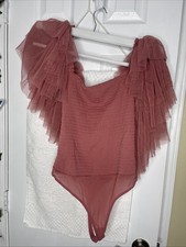 Ruffle Sleeve Cinched Bodysuit very stretchy Size S/M