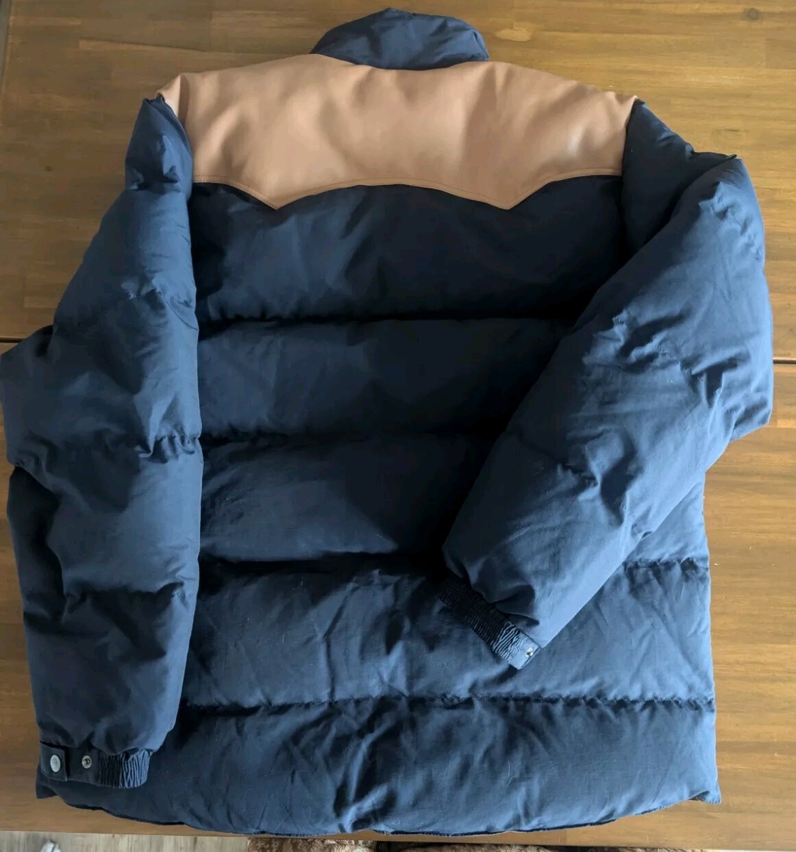 Picture 9 of 24