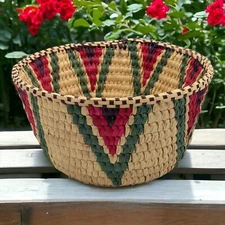 Boho Red Green Purple Woven Grass Straw Coil Natural Basket Bowl 6 in Round