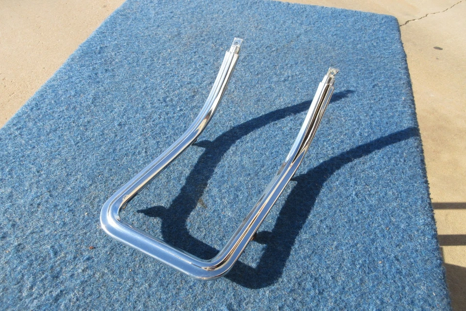 1964 Buick Skylark RIGHT TAIL LIGHT SURROUND MOLDING Good Used Original - Image 2 of 4