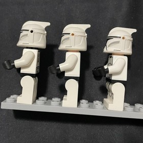 Lego Star Wars Minifigure Phase 1 Clone Trooper Scowl sw0442 (Set 75000) Lot